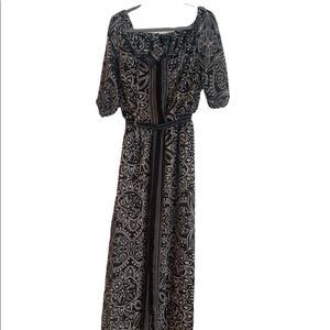 White House Black Market Long Dress Mid Sleeve Black and White Size 7